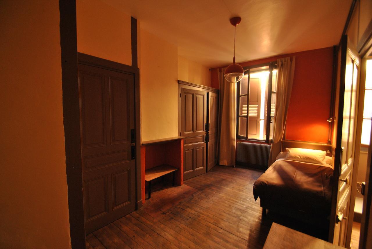Chambres D'Hotes L'Epicurium Le Puy-en-Velay Ruang foto